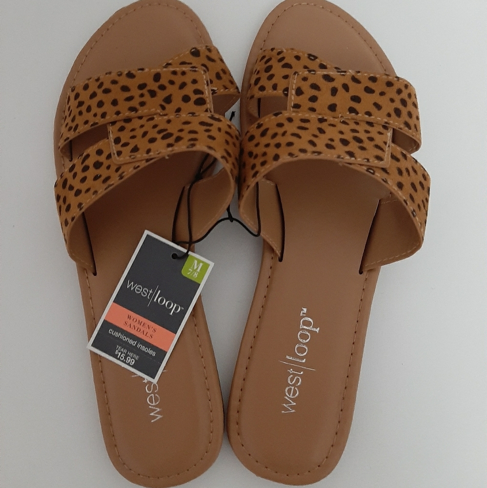 Nwt sandals